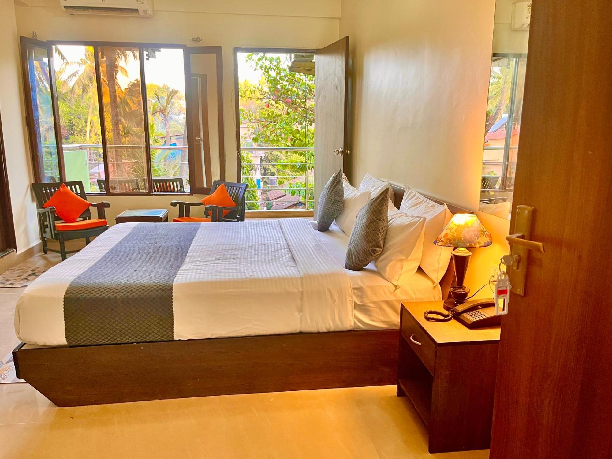 קלנגוטה Summer Beach Resort, Goa - #Near Baga Beach #Swimming Pool #Garden #Bar #Lift #Premium Rooms #Property Of The Year #70565-84665 מראה חיצוני תמונה