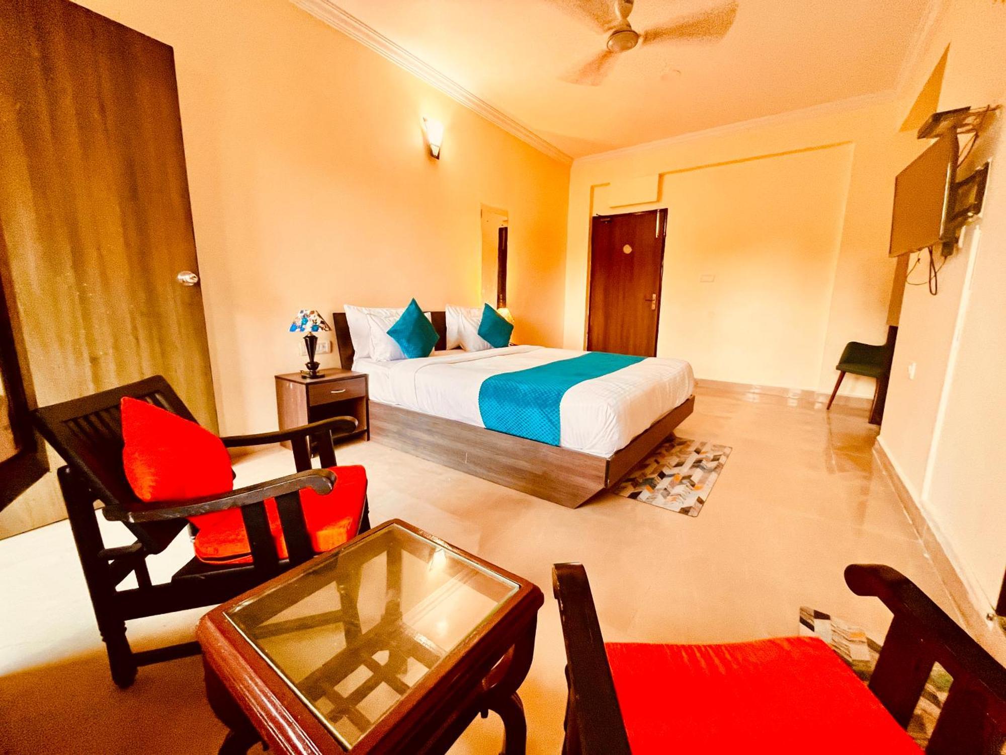 קלנגוטה Summer Beach Resort, Goa - #Near Baga Beach #Swimming Pool #Garden #Bar #Lift #Premium Rooms #Property Of The Year #70565-84665 מראה חיצוני תמונה